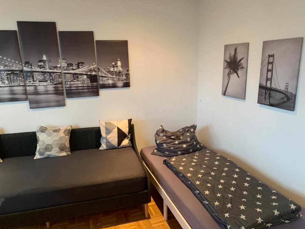 Mainpark Apartment 4 Schlafzimmer Bis Zu 10 Personen Direkt Ueber Aschaffapartment Bei Aschaffenburg Mainaschaff Eksteriør bilde