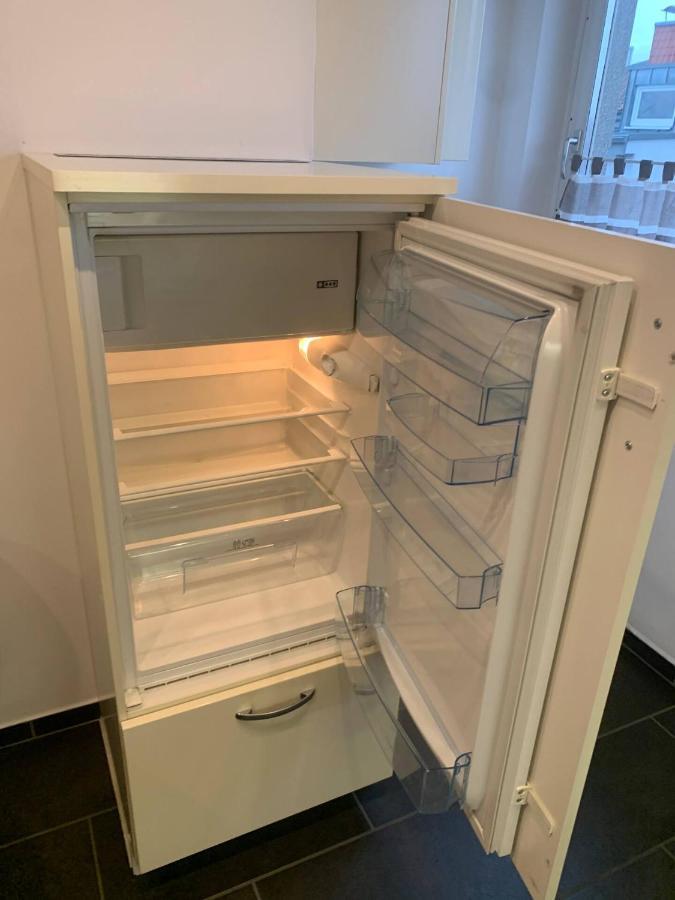 Mainpark Apartment 4 Schlafzimmer Bis Zu 10 Personen Direkt Ueber Aschaffapartment Bei Aschaffenburg Mainaschaff Eksteriør bilde
