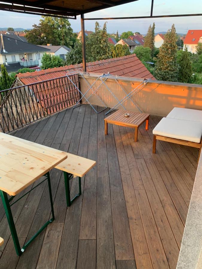 Mainpark Apartment 4 Schlafzimmer Bis Zu 10 Personen Direkt Ueber Aschaffapartment Bei Aschaffenburg Mainaschaff Eksteriør bilde